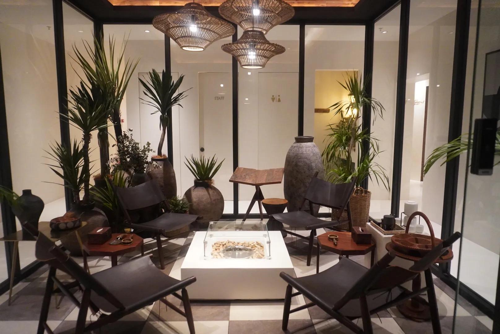 大连慢享时光精品主题酒店,大连绝美树屋酒店