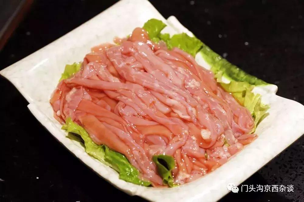 我不说没人知道！门头沟这家火锅店过饭点儿来全场5折！鸭血1元！