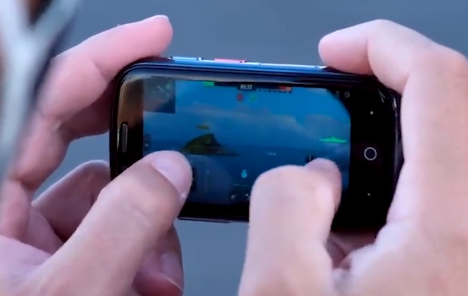 推荐一款经济实用的小屏智能手机,小屏高颜值手机推荐一下