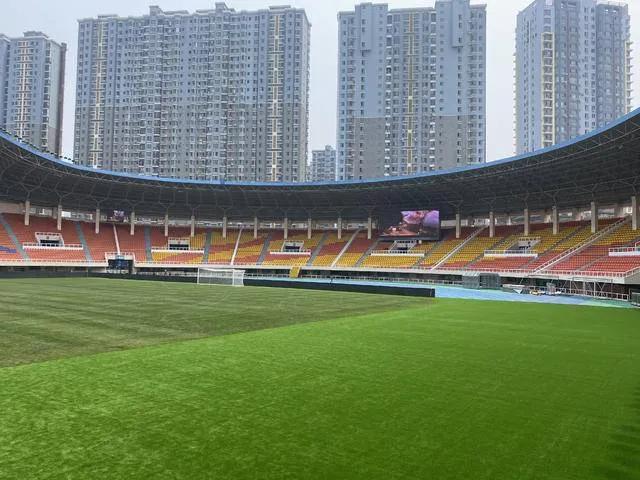 涓秴鑱旇禌澶ц繛璧涘尯鍦洪,涓秴澶ц繛璧涘尯璁炬柦