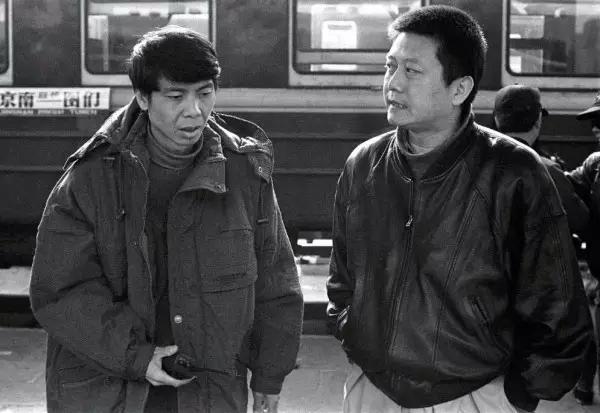 余秋雨回应王朔,王朔怼余秋雨视频完整版