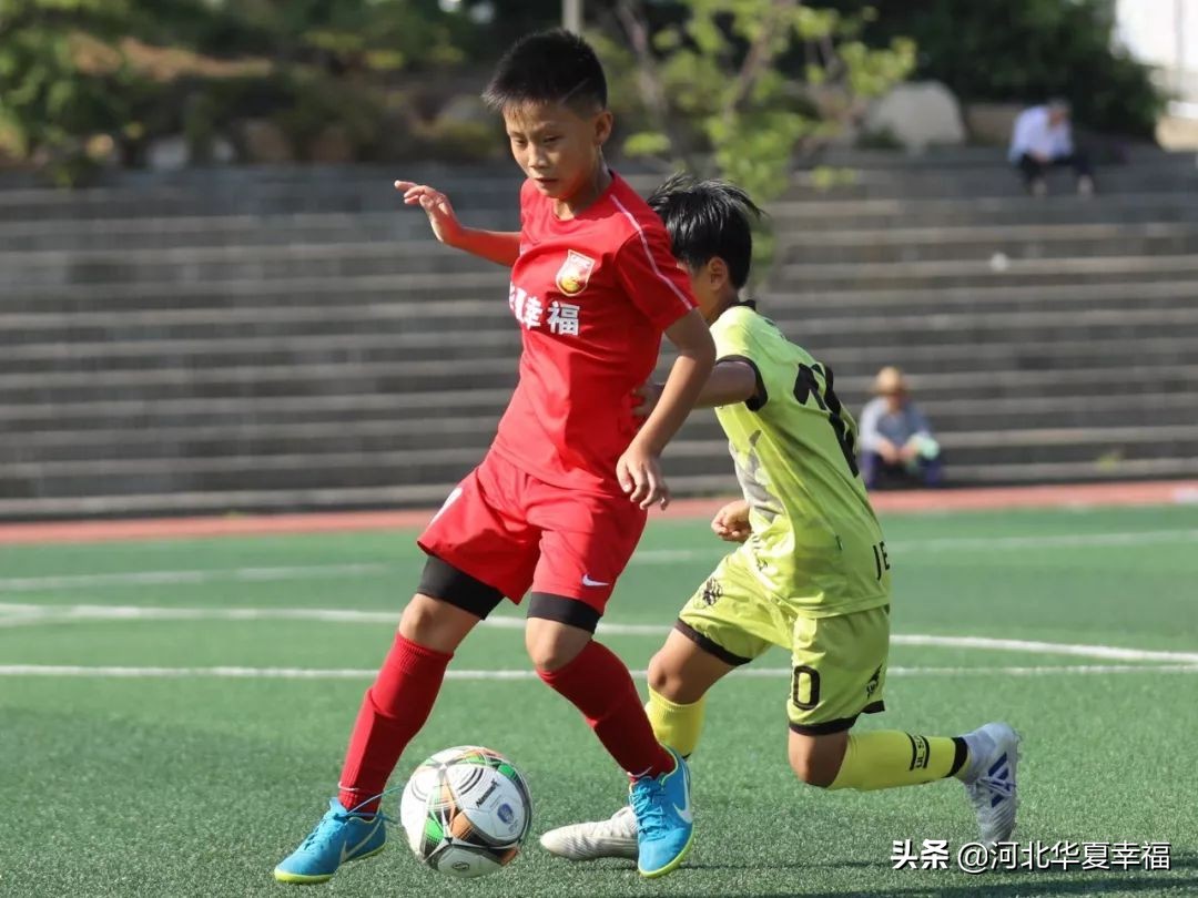 幸福足球俱乐部青训报名,幸福小将图片