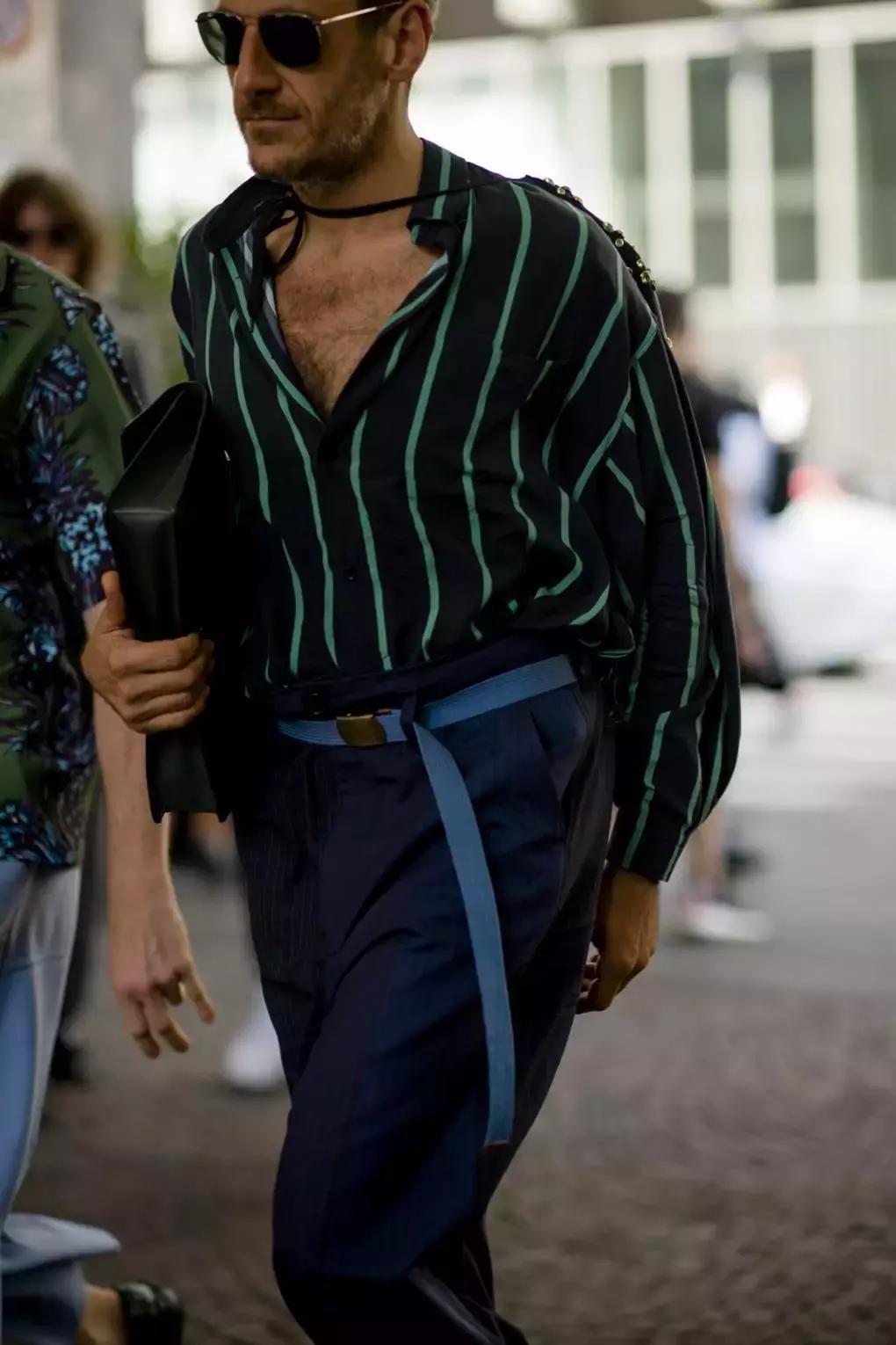 gucci双g皮带搭配男士,gucci双g皮带现在还流行吗