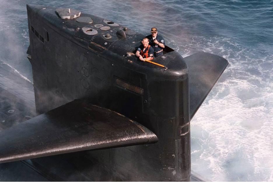 苍龙级潜艇指挥塔高度,潜艇指挥塔内部