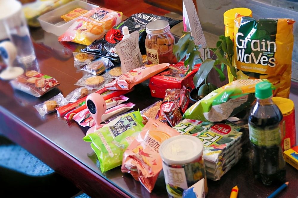 零食店的零食在哪里进货好,最近火爆的零食店10大品牌有哪些