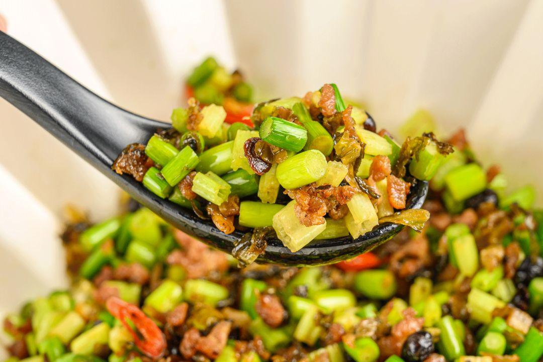 广州老广鸡煲,老广的鸡煲