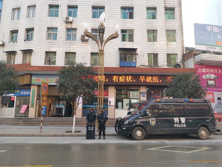 栉风沐雨护稳定，枕戈待旦保平安——陕西省略阳县公安局扎实推进五大行动