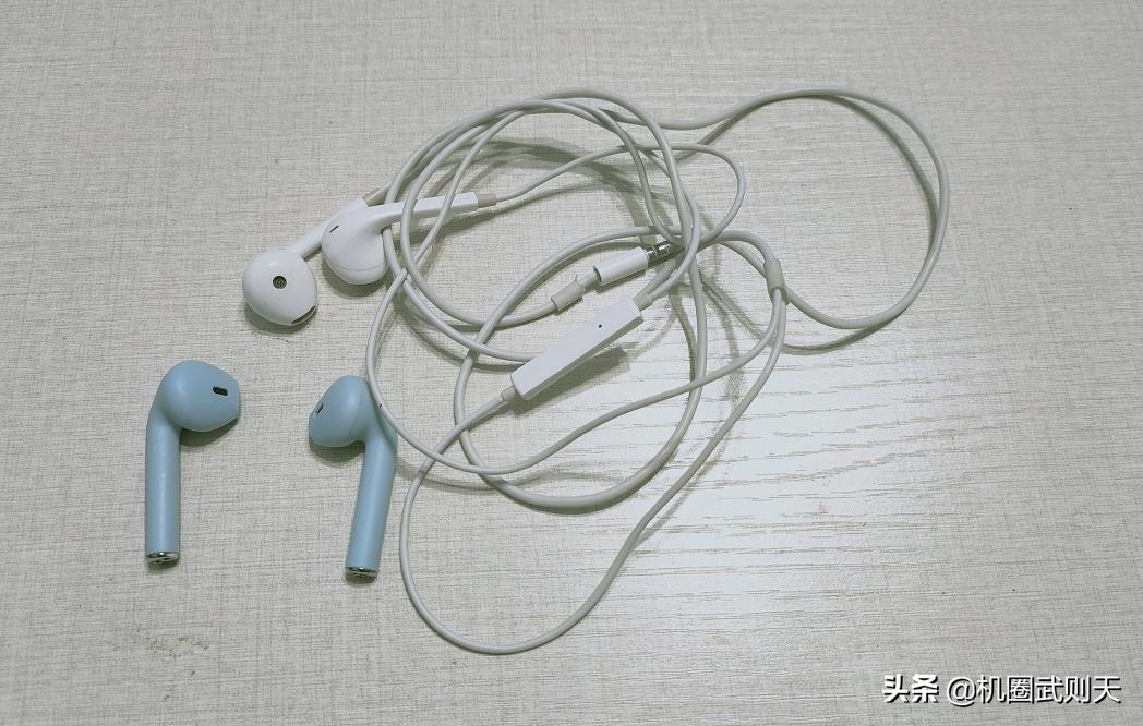 英菲克耳机触摸控制,英菲克蓝牙耳机触控点在什么地方