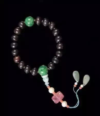 清朝皇帝顶级名贵的手串 (清朝最美手串图片)