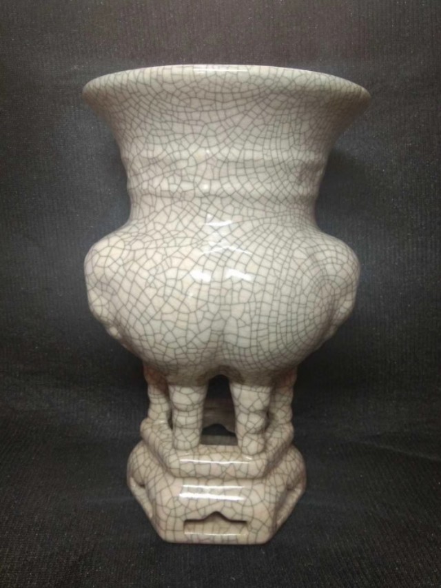 识别老瓷器真假蛤蜊光特征图,有蛤蜊光的瓷器一定老吗