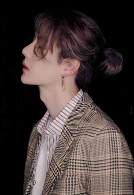 男明星有多少个王一博,明星们眼中的王一博