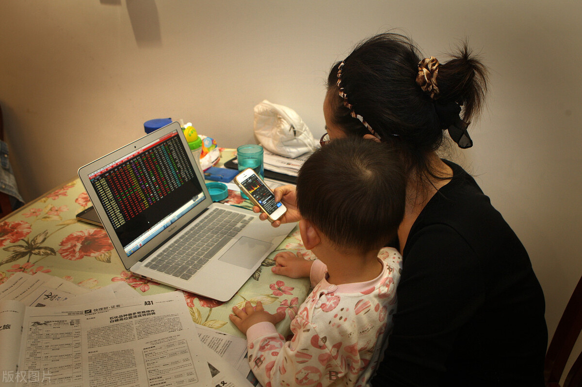 来自全职妈妈的疑问:全职妈妈的婚姻,真的只能以悲剧结尾吗?