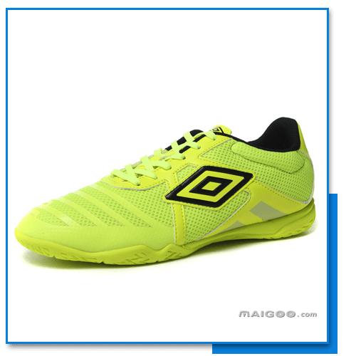 足球鞋散钉和短钉有什么区别,足球鞋都有哪些鞋钉类型