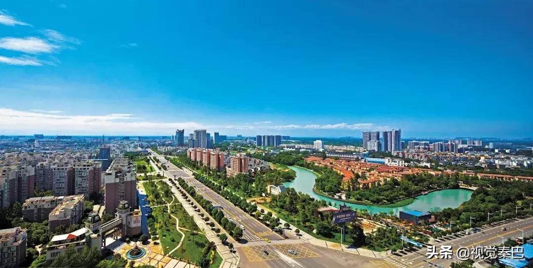 鍗佷簩鏃惰景鐪嬫噦浜虹敓,璇绘噦12鏃惰景