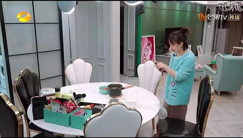 吴昕豪宅装修视频,吴昕豪宅颜色