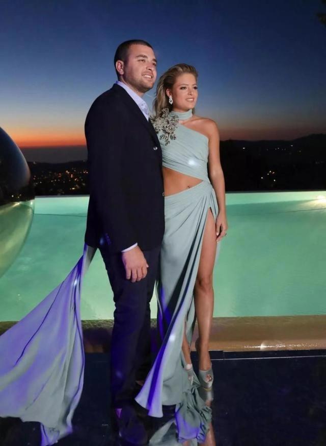 他也太宠儿媳了，为她设计镶有15万颗水钻的婚纱，真懂女人