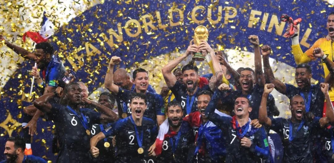 当我们谈论足球时我们在谈论什么,我们对足球运动的认识