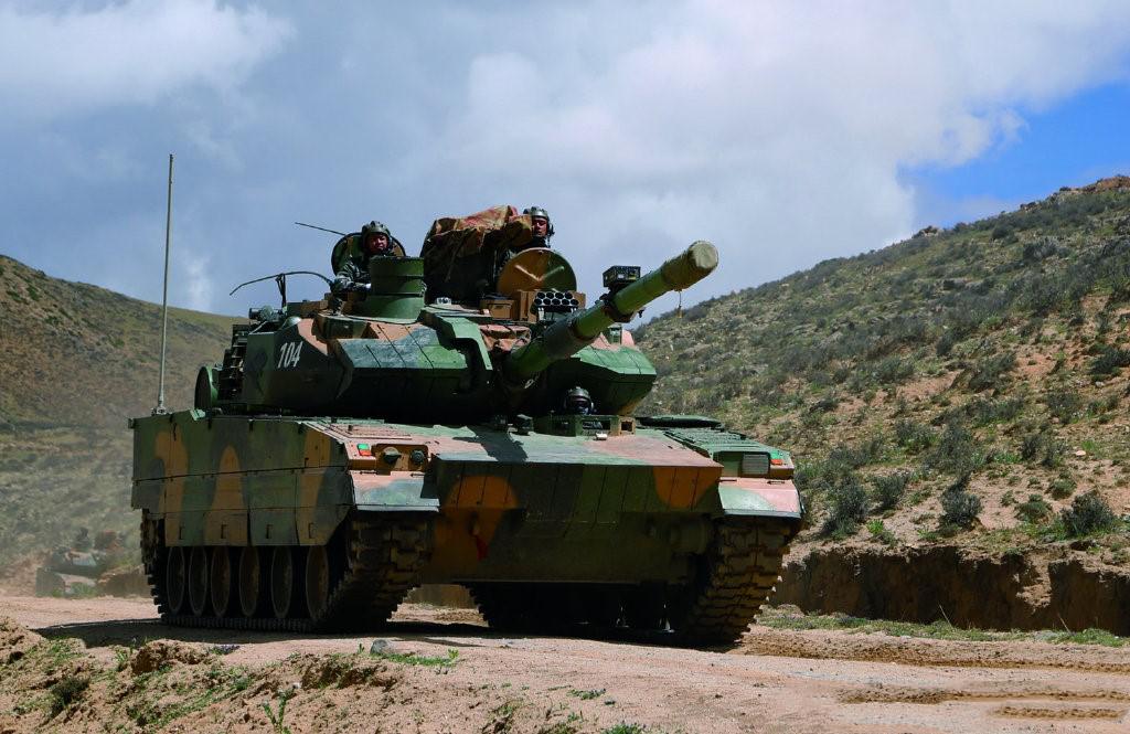 15式轻型坦克主炮,15式坦克主炮