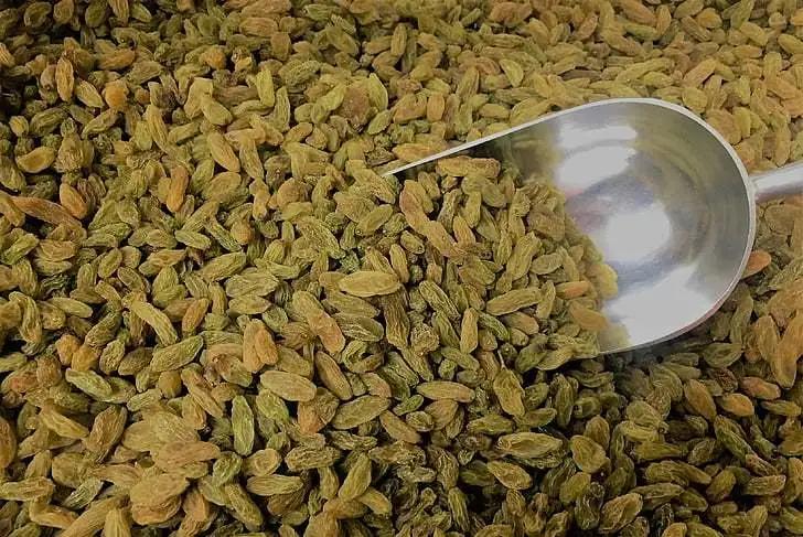 含铁的食物每天60mg,含铁量是鲜桂圆20倍