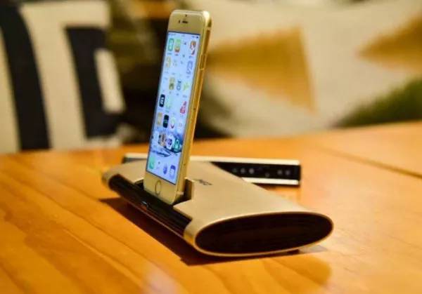 怎么选便宜又好用的投影仪,如何选购500元投影仪呢