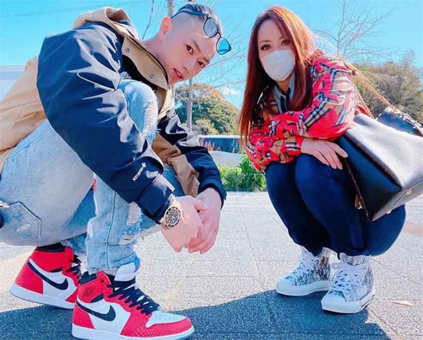 日本年轻人的时尚穿着,日本人的时尚潮流穿着