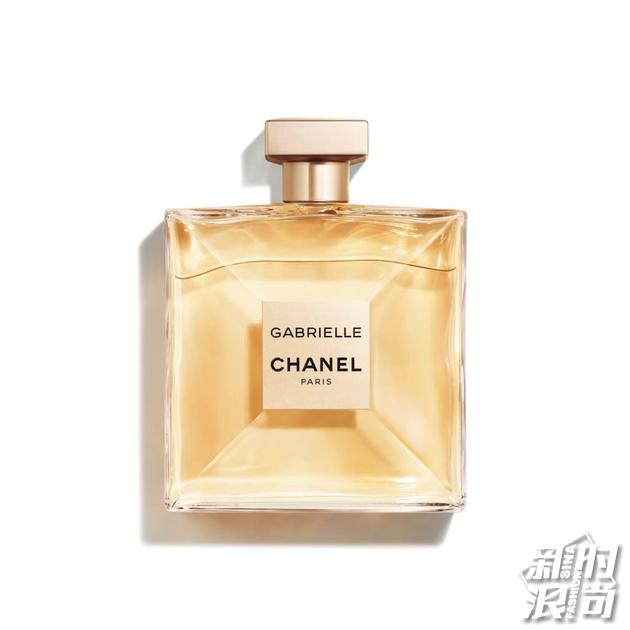 什么香水闻起来很高级,什么香水闻起来比较魅惑留香持久