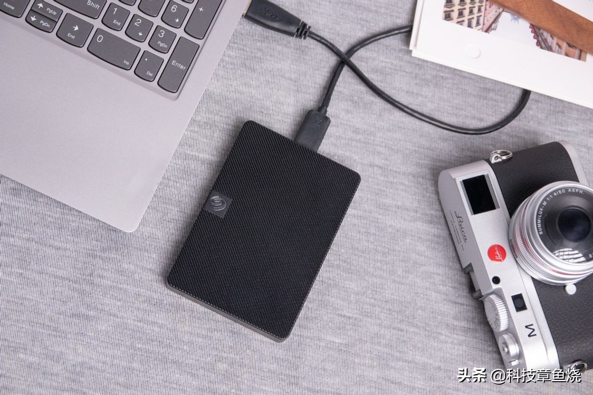 高端移动硬盘推荐,商务移动硬盘