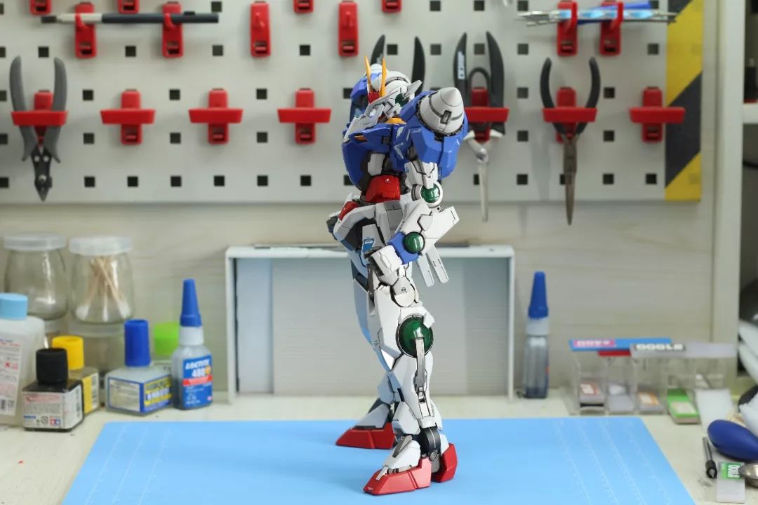 高达pg独角兽喷涂,pg高达能天使喷涂