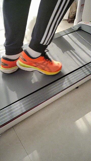 亿健精灵s7跑步机和亿健精灵pro,宅在家也能运动