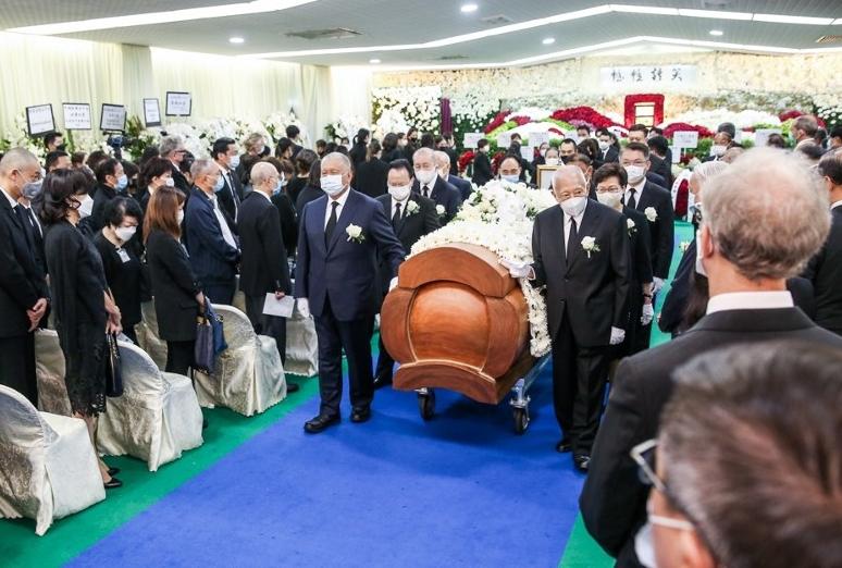 香港警察被利器刺伤后续,香港刺伤警员案