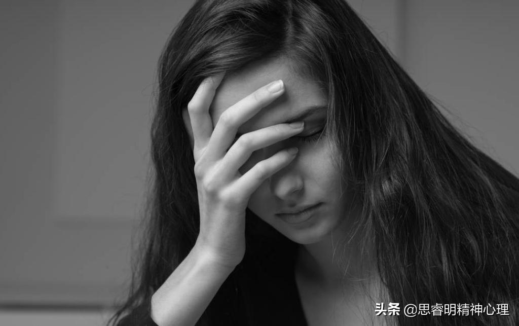 抑郁症病人怎样战胜抑郁症,抑郁症是否会发展成为精神分裂症