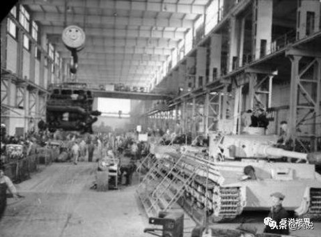 虎式坦克两大硬伤:除了机械故障多,还太贵造不起