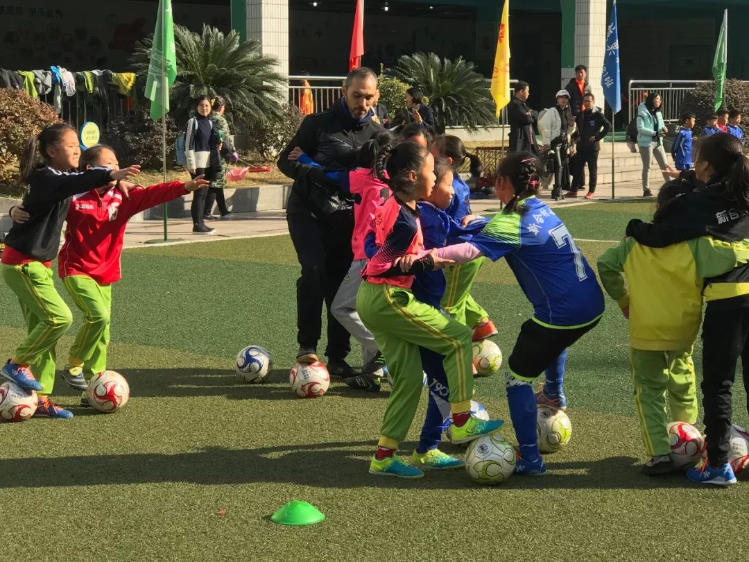 日本高中足球赛哪里看,日本高中都有哪些足球比赛