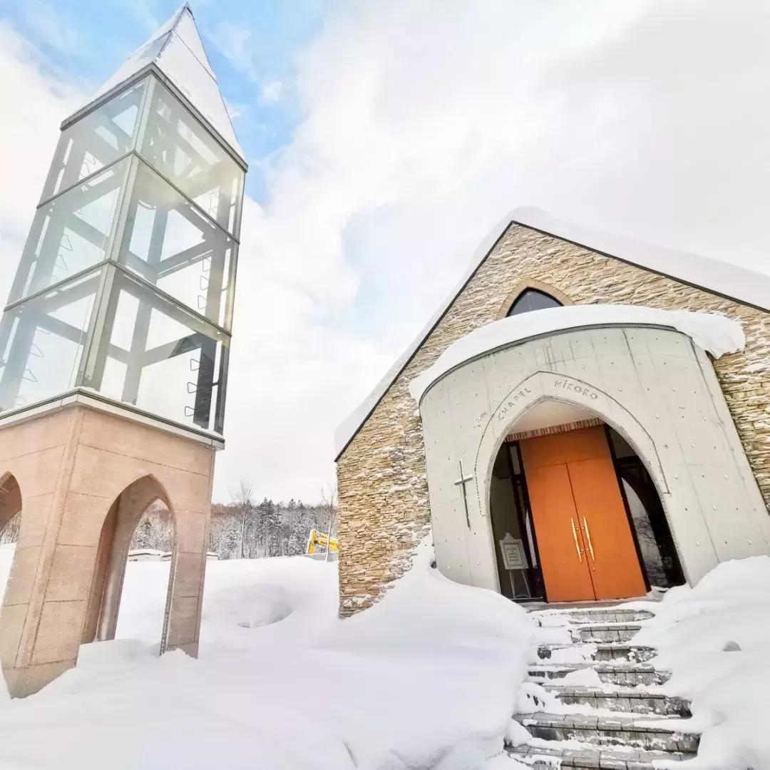 中国雪乡vs日本北海道雪景,日本北海道和东部雪乡哪个好