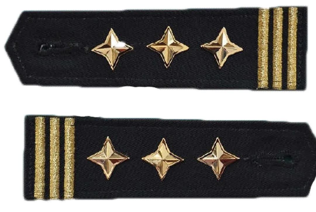 70年代穿白色警服的警察一身正气,监狱警察警服变迁史