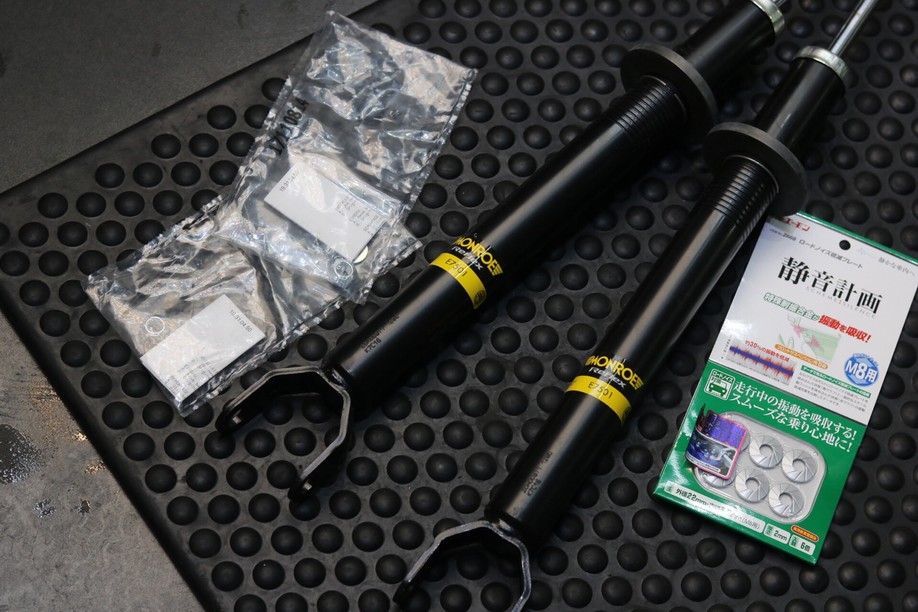 06年四眼奔驰e280多大排量,怪兽修车日记奔驰