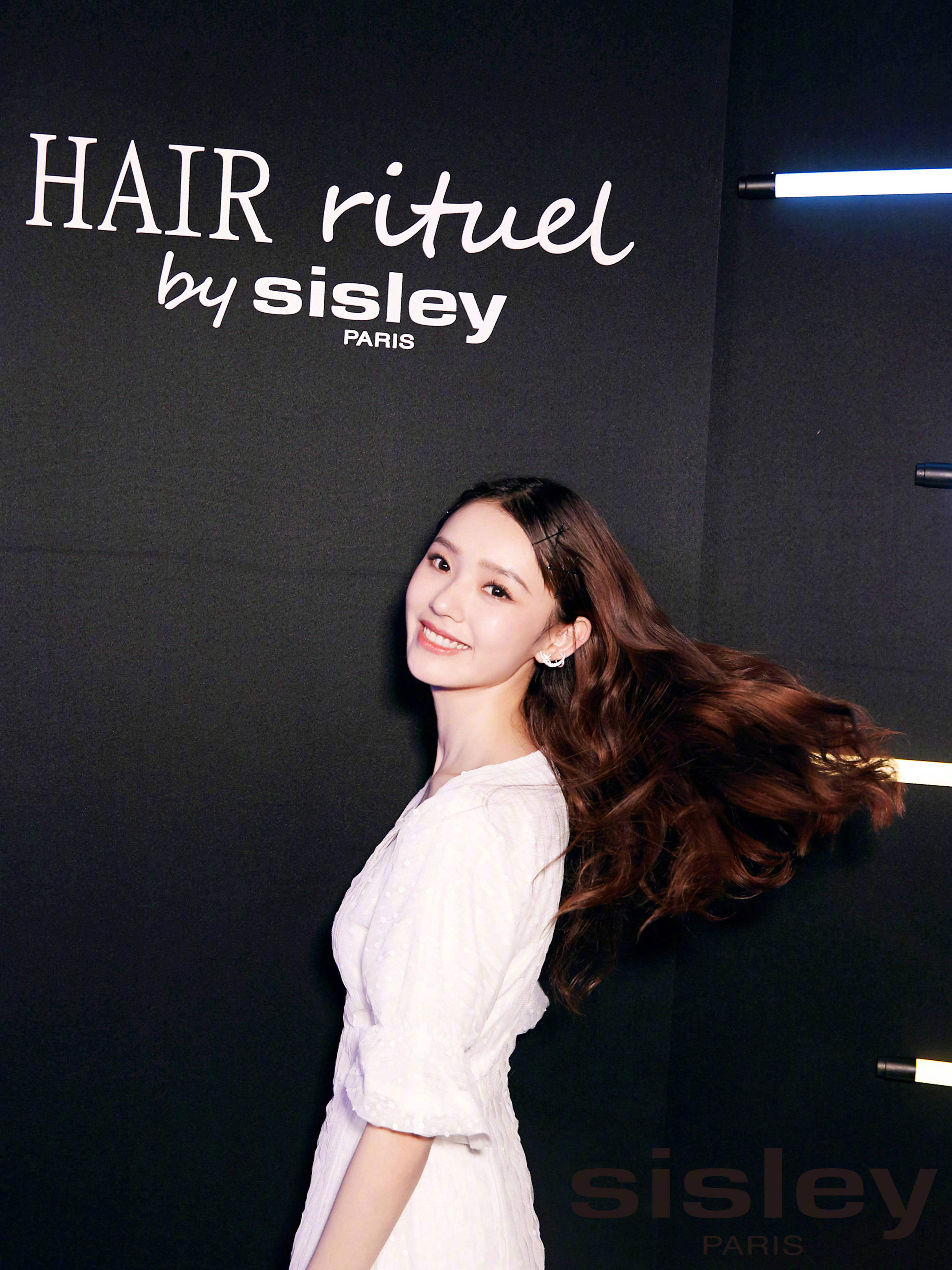 行走的种草机器是什么意思,行走的种草机什么意思