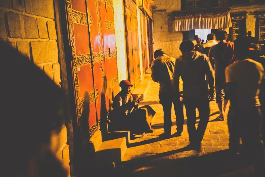 800元双人来回的机票，可以飞去国外哪里？