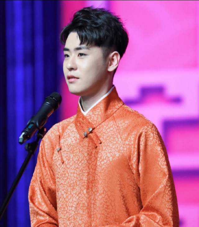 上品的张云雷上品的观众，爱是克制与奉献，终见少年开心的笑容