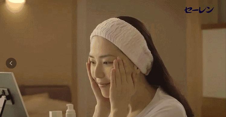 换季混油皮脸干到爆皮怎么办,干性皮肤脸出油护理