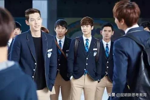 昆明各学校校服,昆明淡紫色校服的学校有哪些