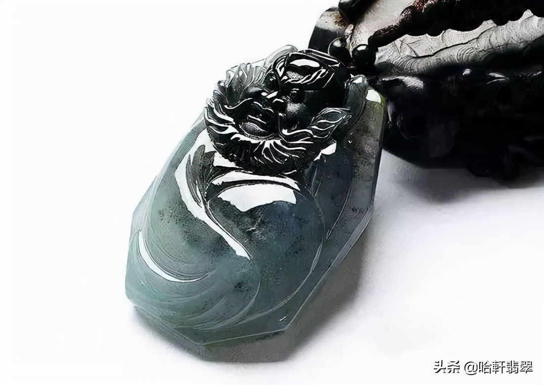 翡翠拍卖翡翠价格,拍卖上亿的翡翠