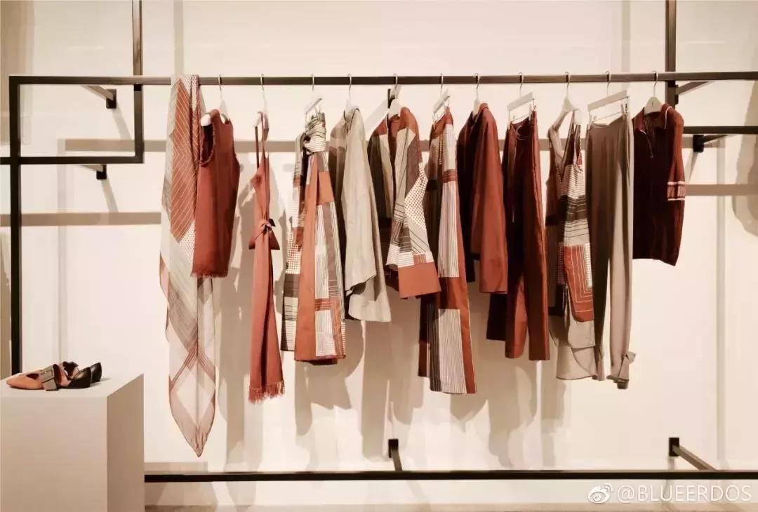 服装行业关店潮与开店潮,2020年必看的服装店经营趋势