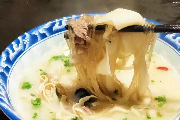 河南郑州正宗烩面在哪个位置,安阳郑州四厂烩面哪一家好吃