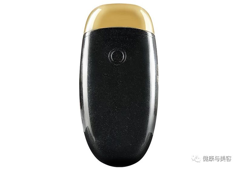 薛凯琪法令纹,薛凯琪保养秘诀每天敷面膜