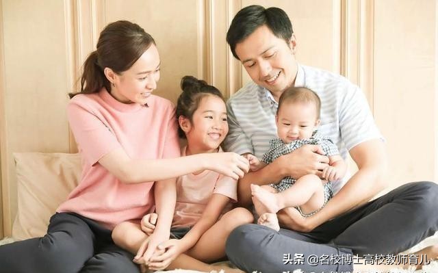 小宝早产在医院一个月母乳不够,早产宝宝病危通知