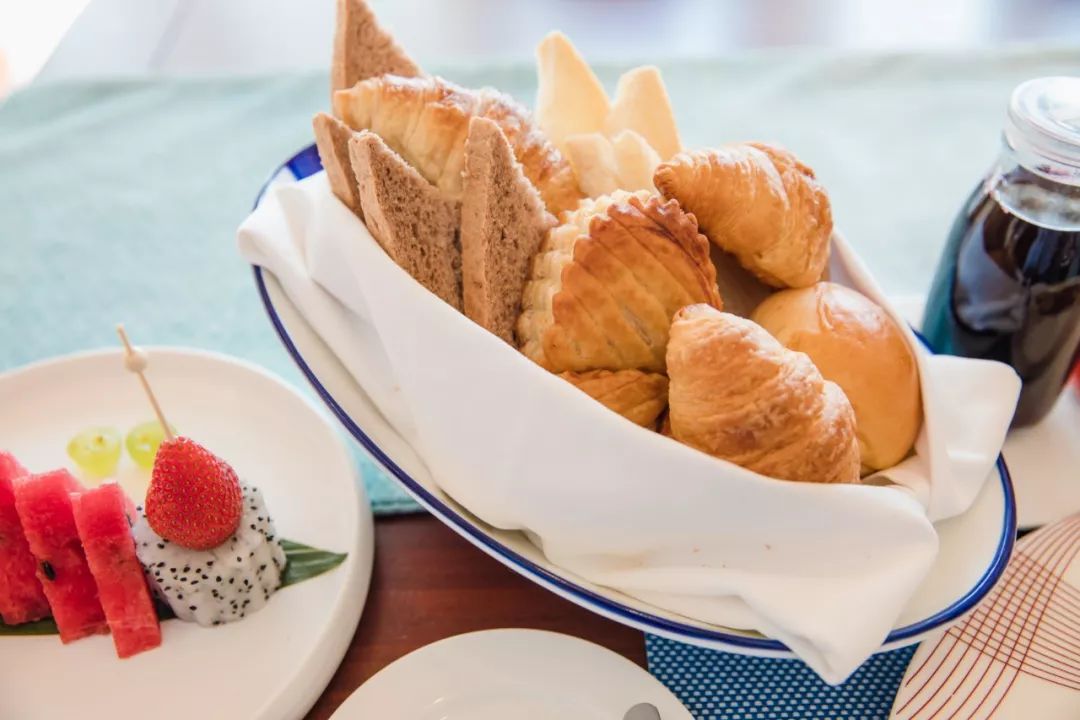 三亚豪华无边泳池别墅,三亚温泉度假