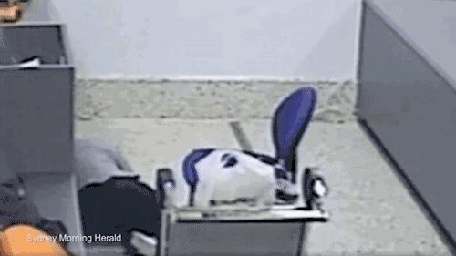 为了跨国“爱情”而贩毒的中国女孩：我知道，但是我停不下来