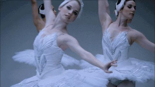 天鹅颈锁骨怎么练快速明显,天鹅颈的修炼方法视频