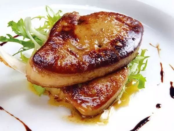 霍邱孟集镇养鹅场卖鹅肝,养鹅做鹅肝的过程